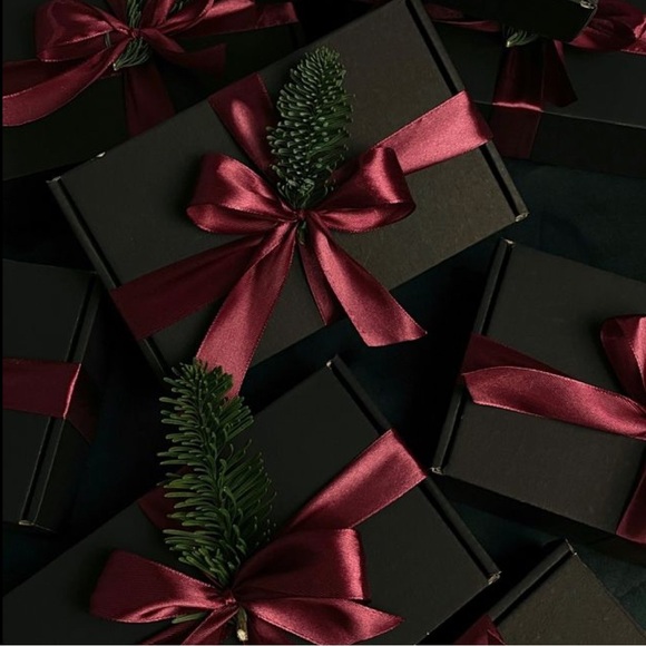 ❤️Mystery Jewelry Box - 5 Piece Set - Picture 1 of 2